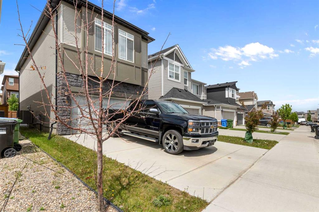 54 Sage Bluff Rise NW photo 3