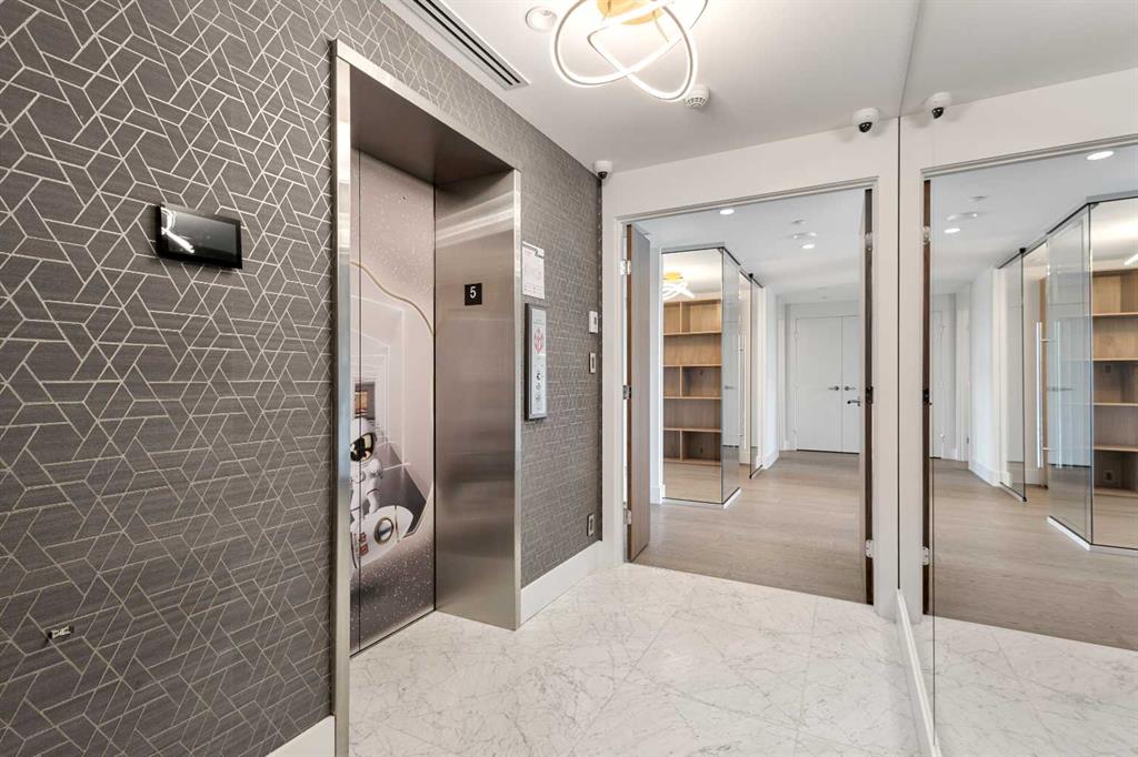 738 1 Avenue SW #508 photo 4