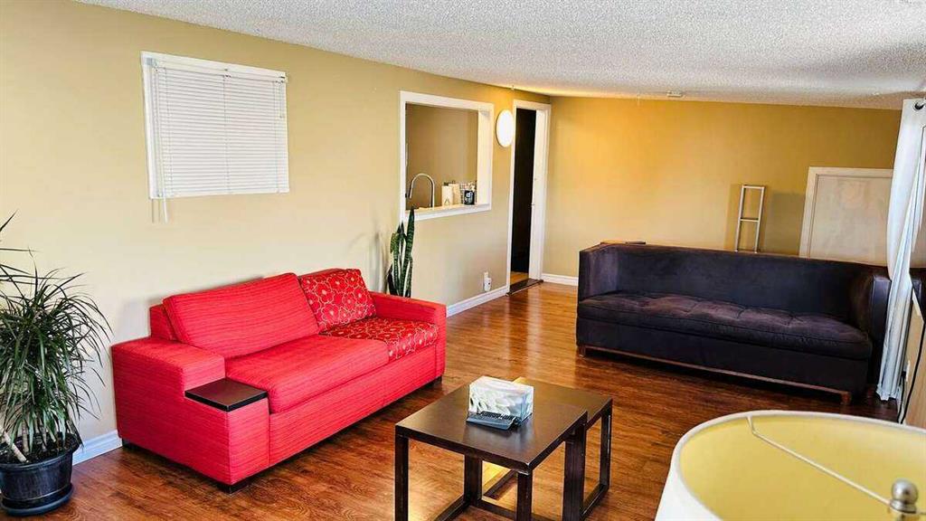 27 Penworth Place SE photo 5