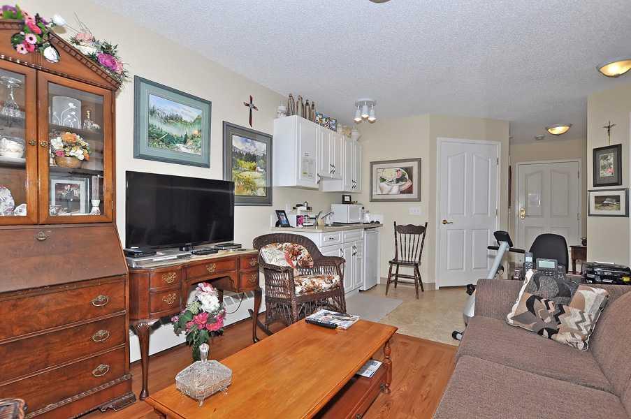5200 44 Avenue NE #1240 photo 5
