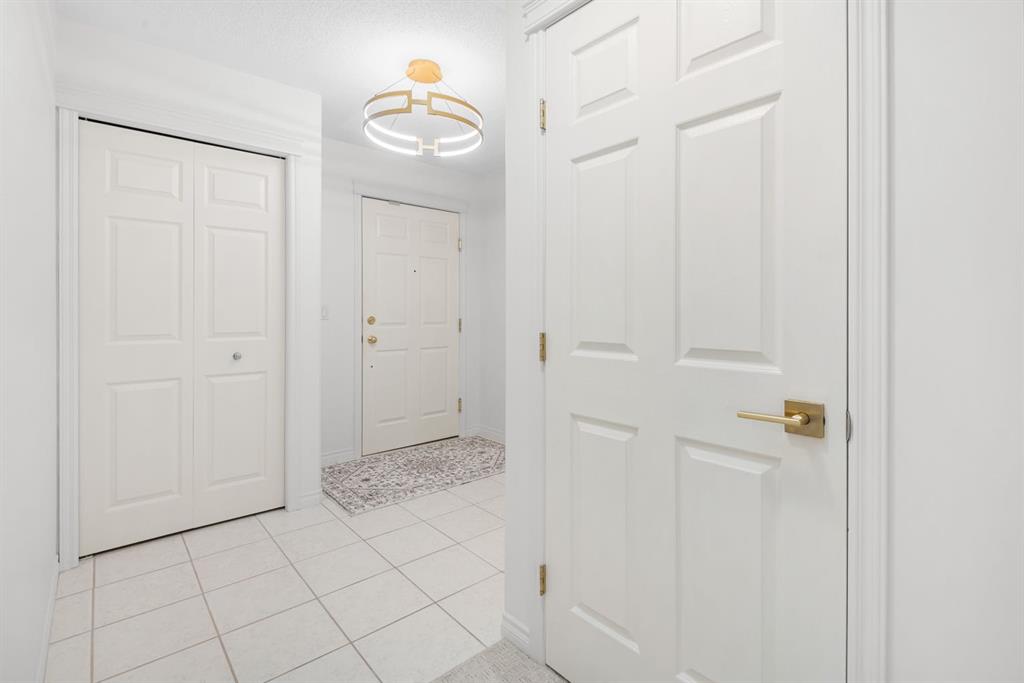 7451 Springbank Boulevard SW #2205 photo 5