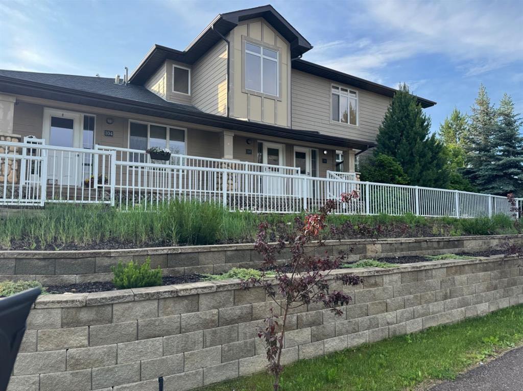 105 Fontaine Crescent SE #101