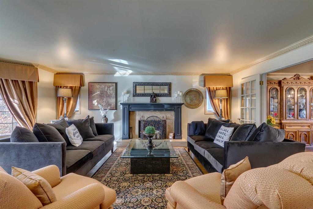 1302 Frontenac Avenue SW photo 3