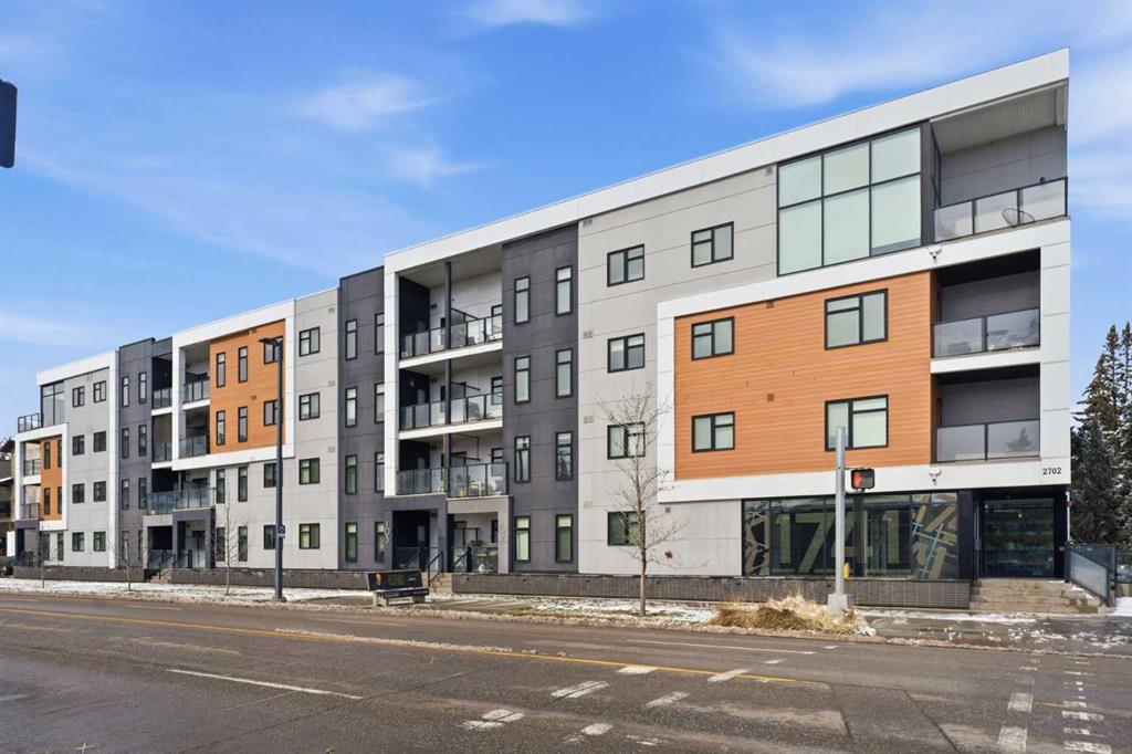 2702 17 Avenue SW #209