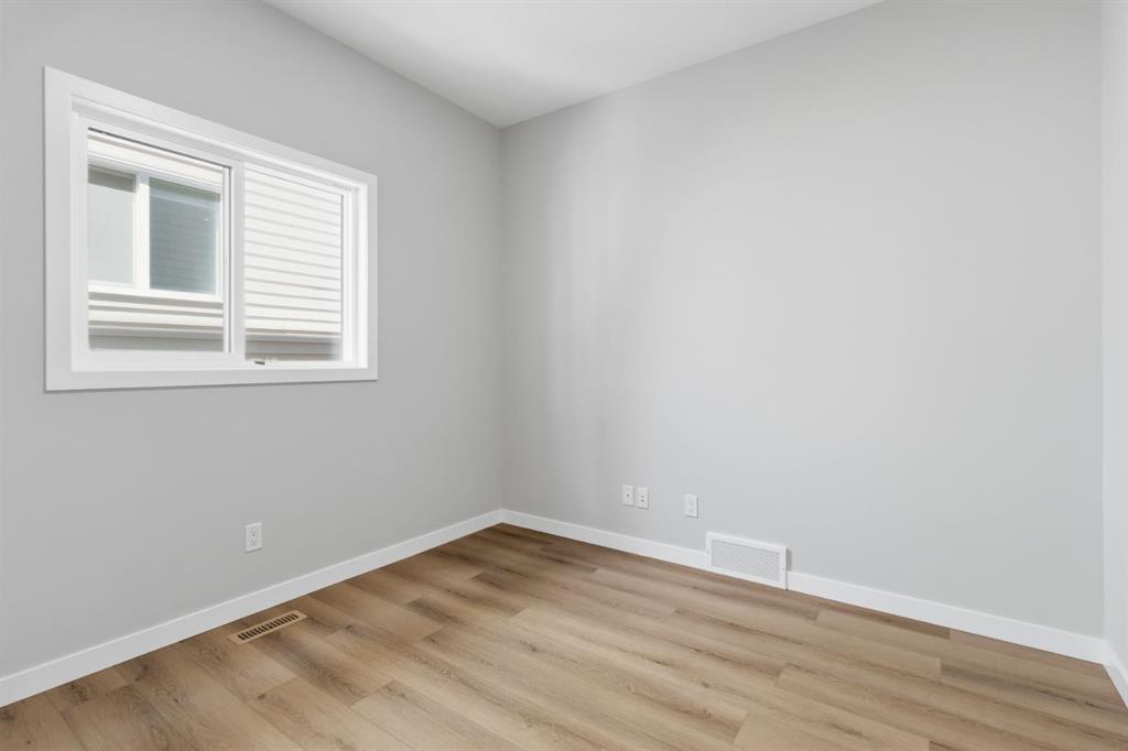 132 Lewiston Drive NE photo 4