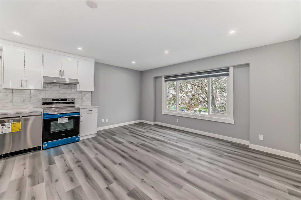 110 Falmere Way NE photo 5