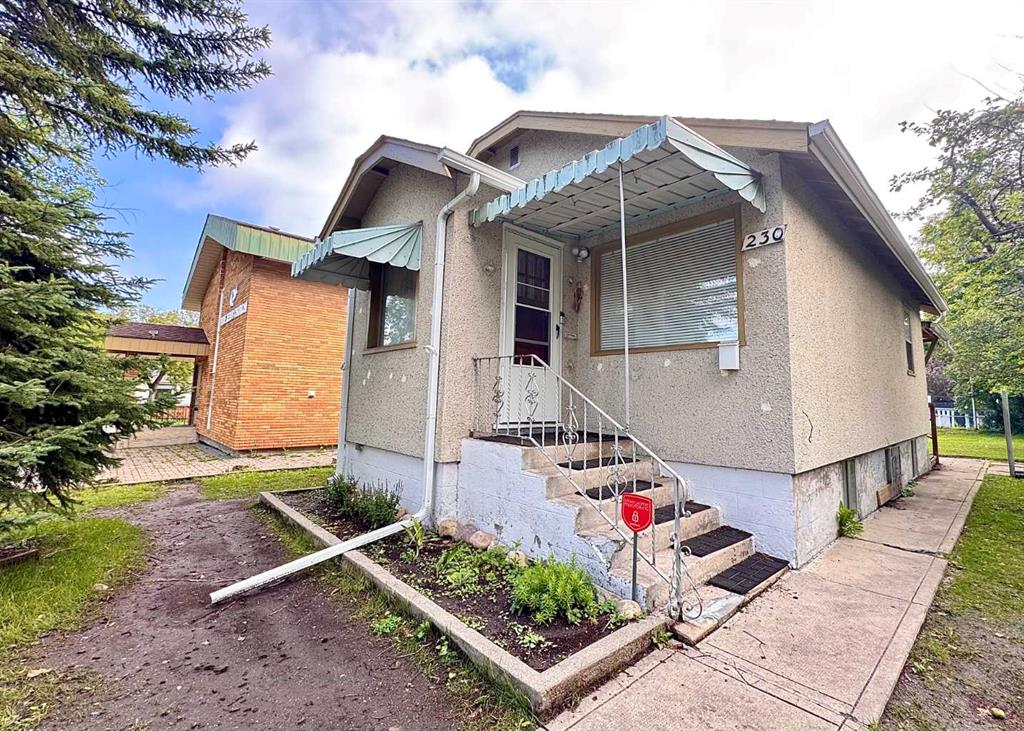 230 8A Street NE photo 2