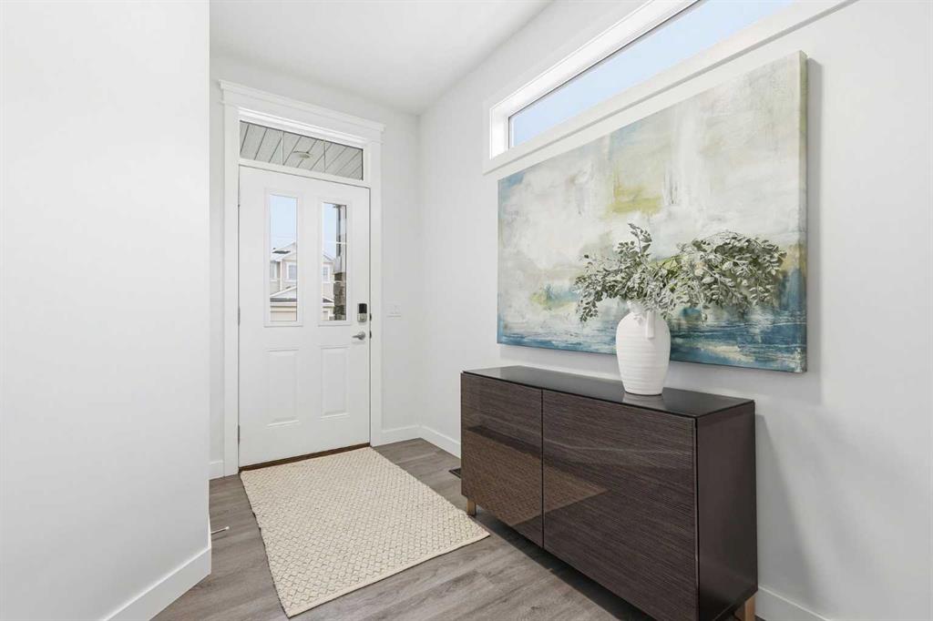 55 Hotchkiss Row SE photo 2