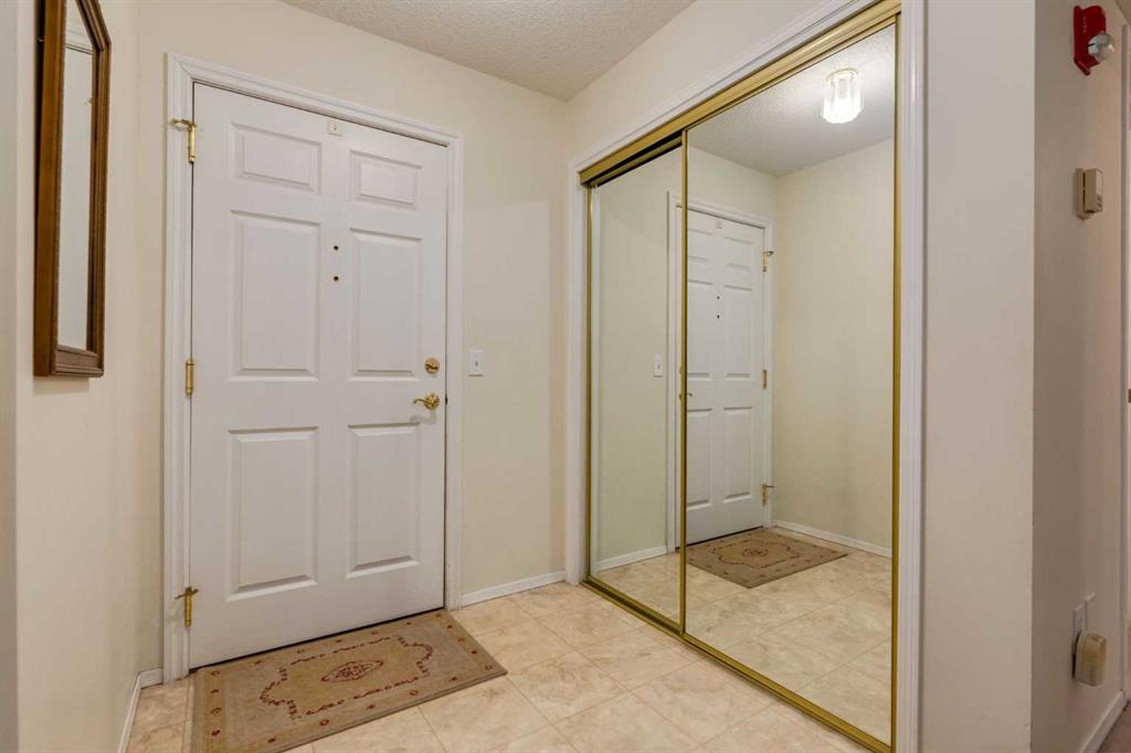 3204 Sienna Park Green SW #3204 photo 2