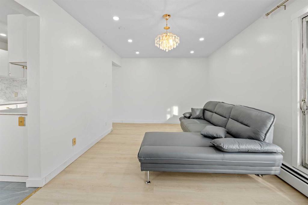 4328 4 Street NW #201 photo 2
