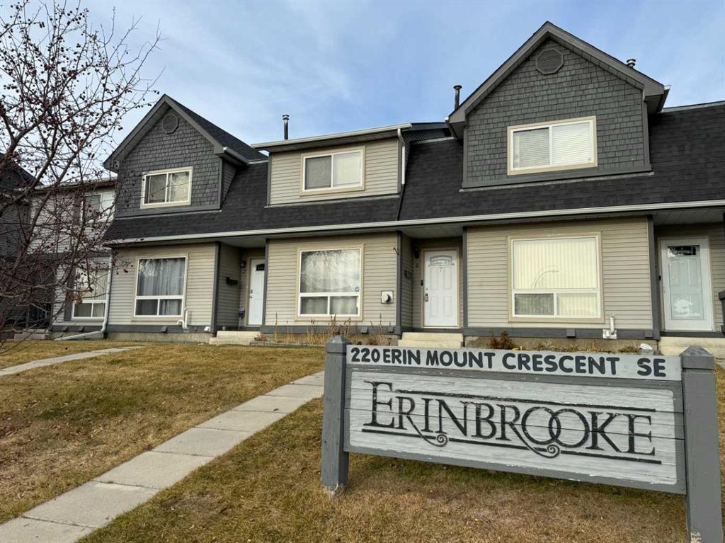 220 Erin Mount Crescent SE #8