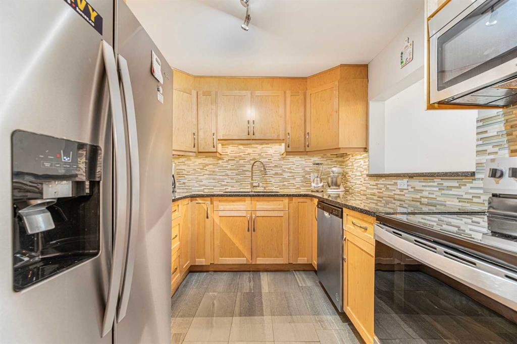 3730 50 Street NW #410 photo 3