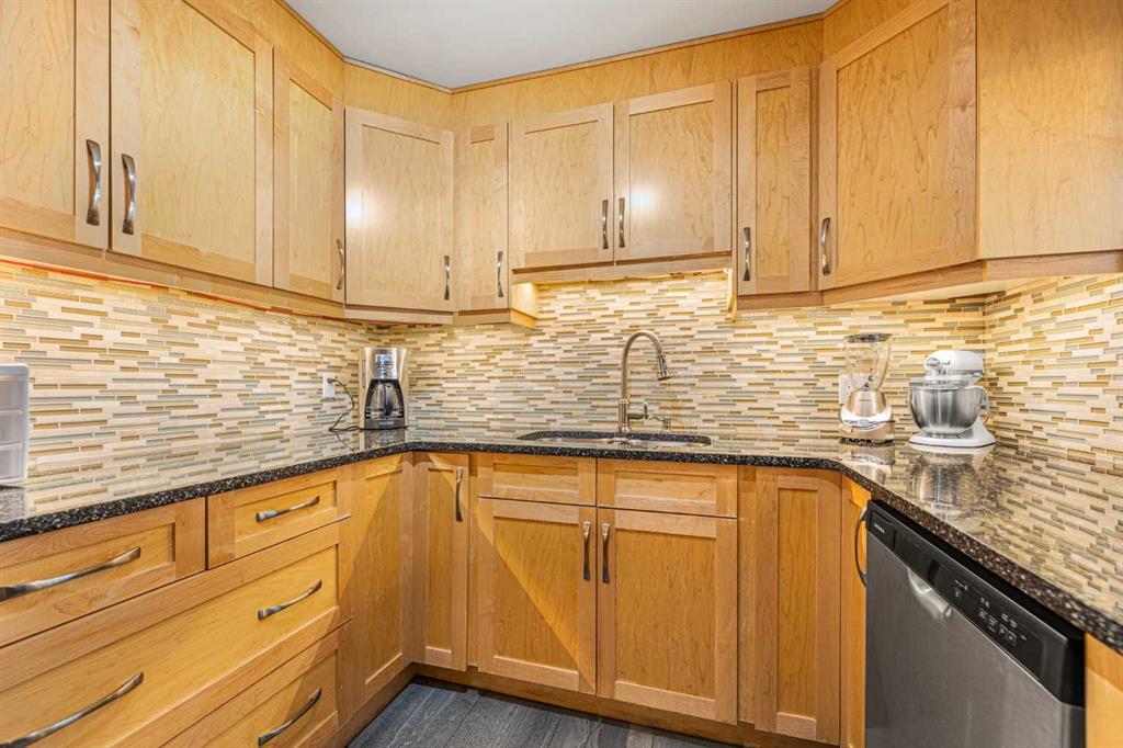 3730 50 Street NW #410 photo 5