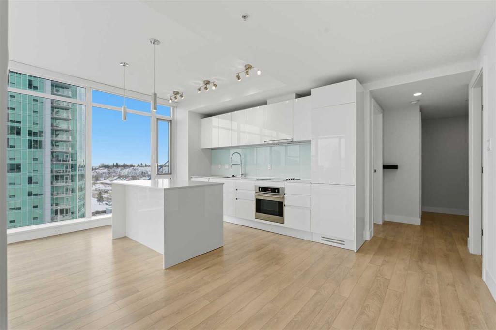 1122 3 Street SE #1002 photo 3