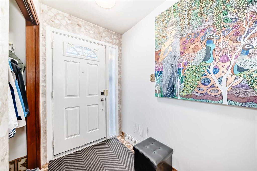 31 Fenton Road SE photo 2