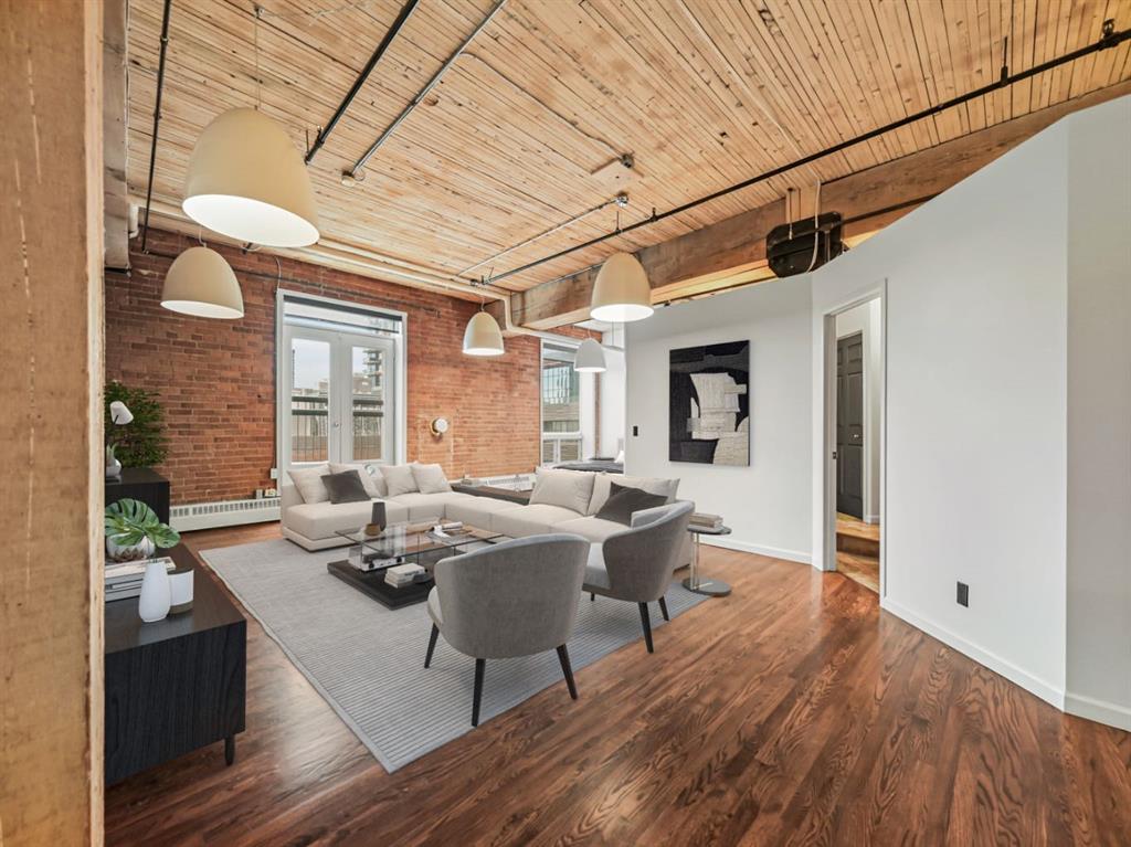 535 10 Avenue SW #303 photo 2