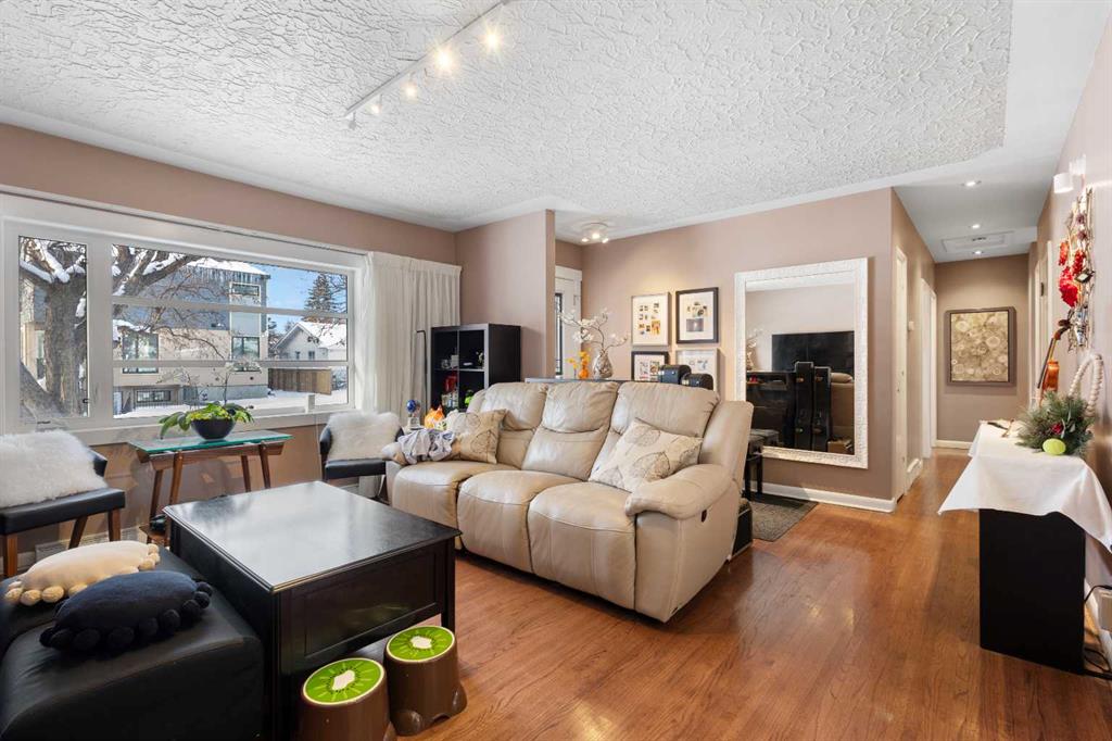 2812-2816 24 Street NW photo 5
