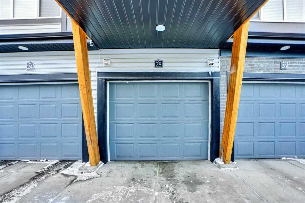 28 Savanna Passage NE photo 4