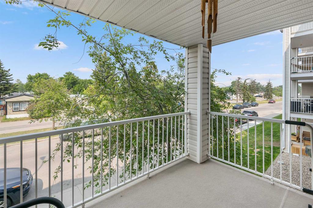 6224 17 Avenue SE #2210 photo 2
