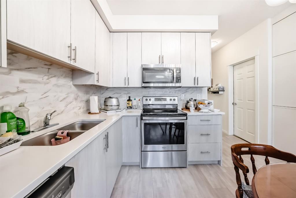 298 Sage Meadows Park NW #1118 photo 3