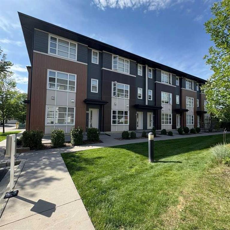 202 Evansridge Park NW