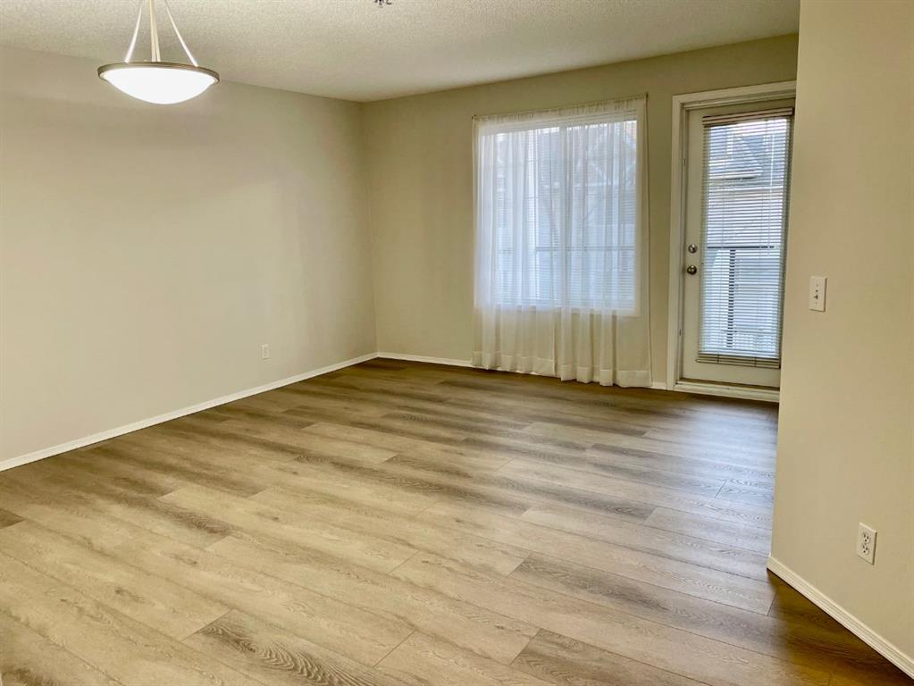 928 Arbour Lake Road NW #1207 photo 2