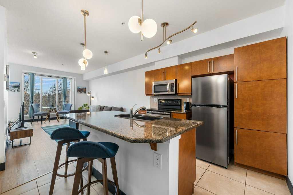 2307 14 Street SW #306 photo 2