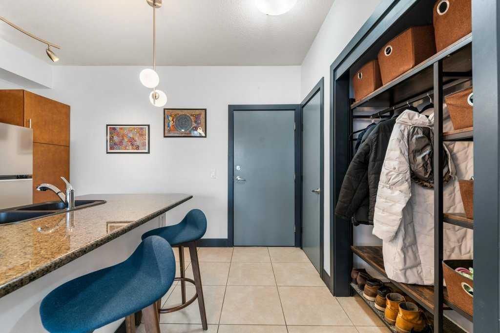 2307 14 Street SW #306 photo 3
