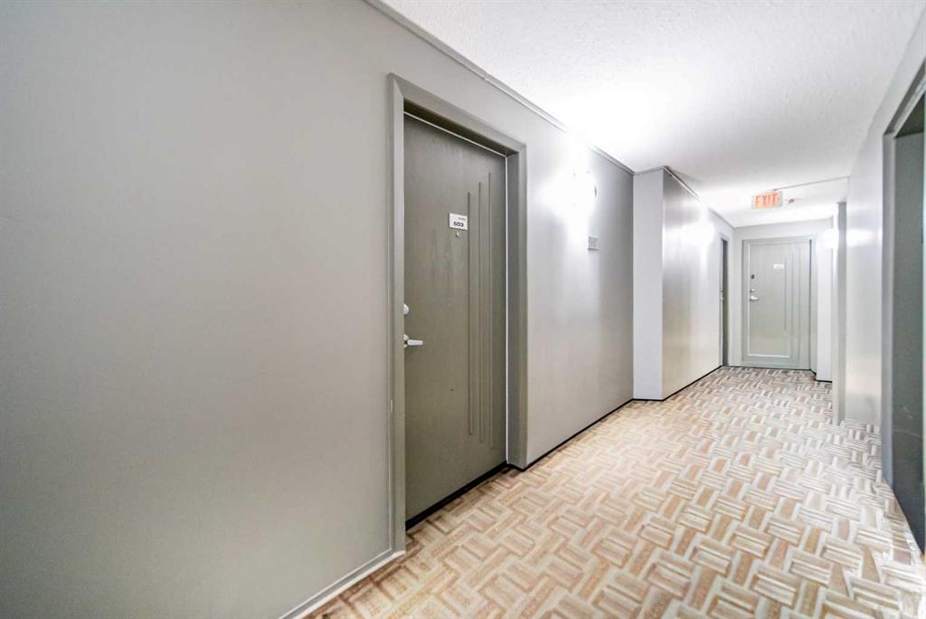 1410 1 Street SE #503 photo 3