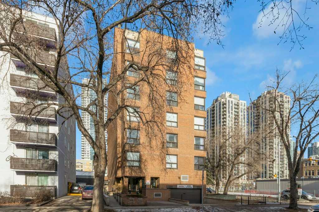 1202 13 Avenue SW #402 photo 3