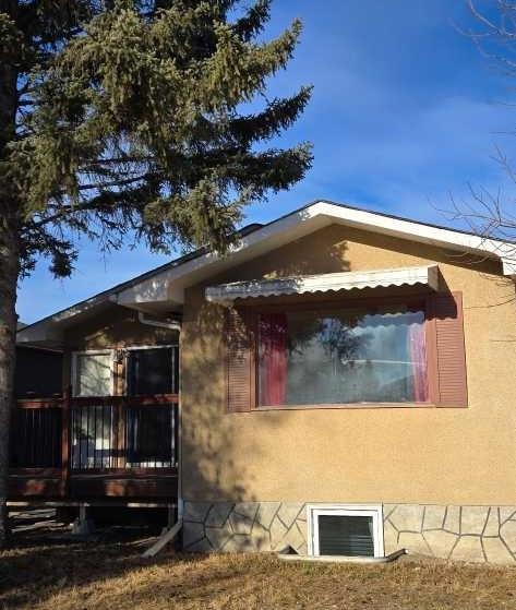 3431 30A Avenue SE photo 2