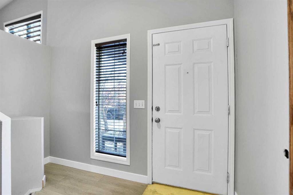 1134 Martindale Boulevard NE photo 2