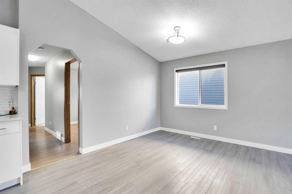 1134 Martindale Boulevard NE photo 3