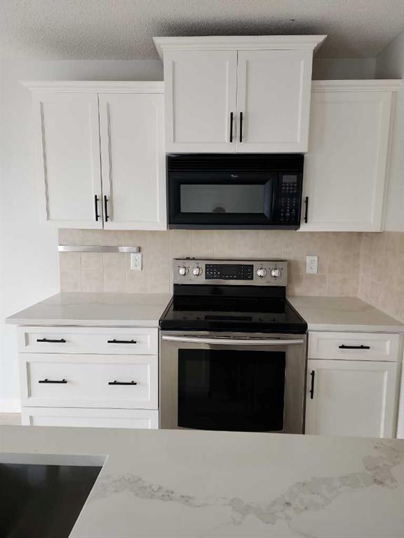 15 Tuscany Reserve Bay NW photo 2