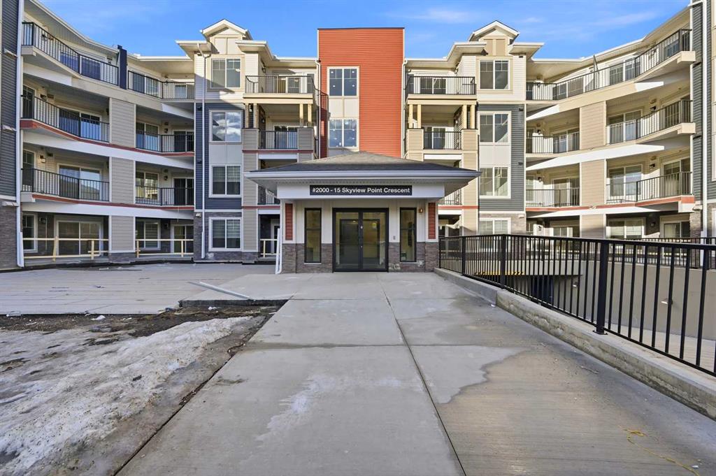 15 Skyview Point Crescent NE #2106 photo 4