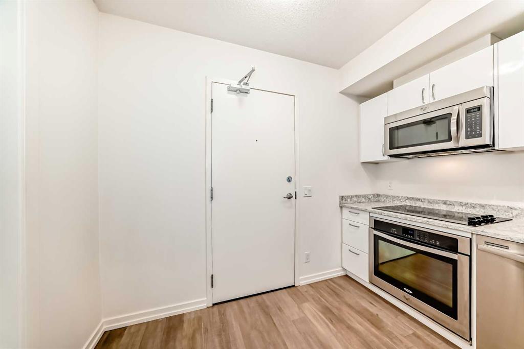 450 8 Avenue SE #310 photo 5