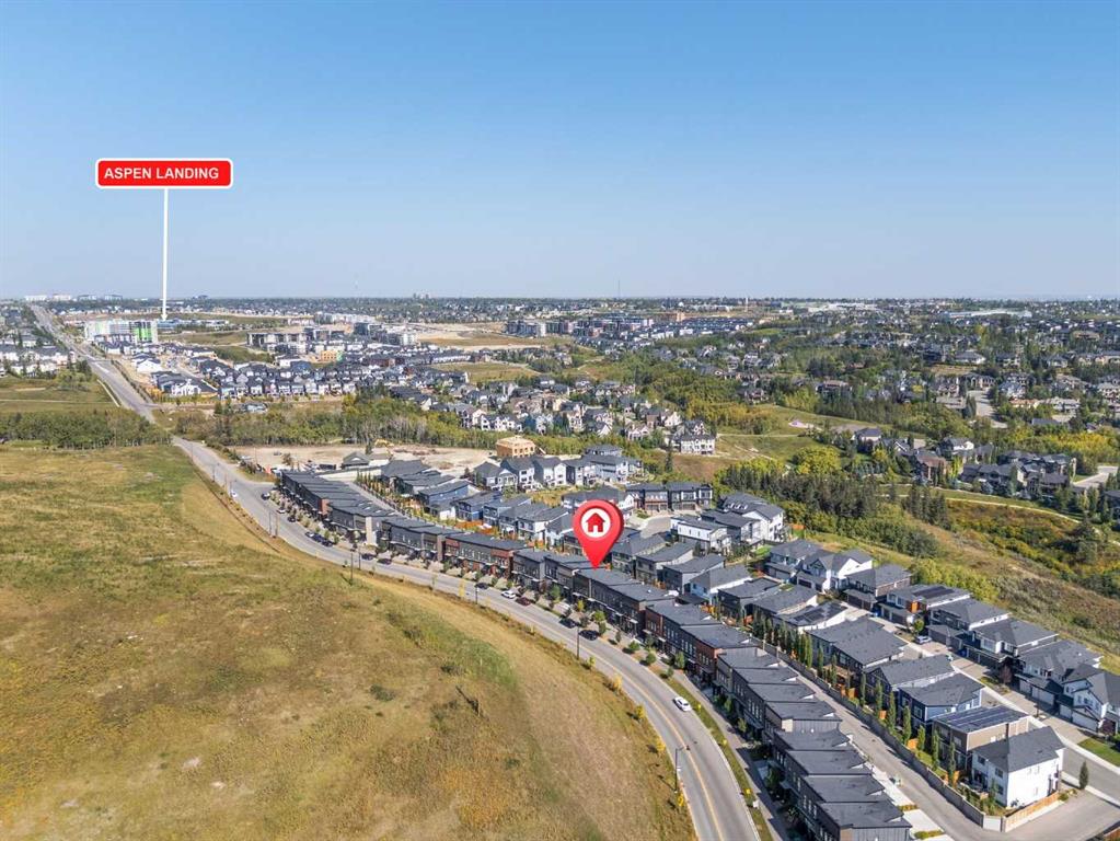 3044 85 Street SW photo 4