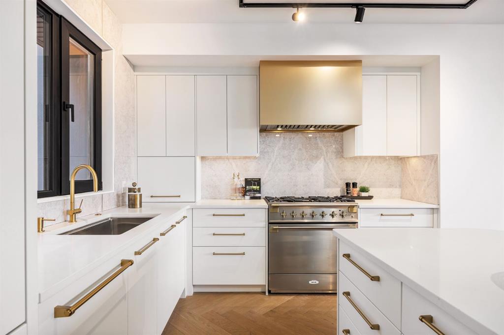 2703 Erlton Street SW #2 photo 5