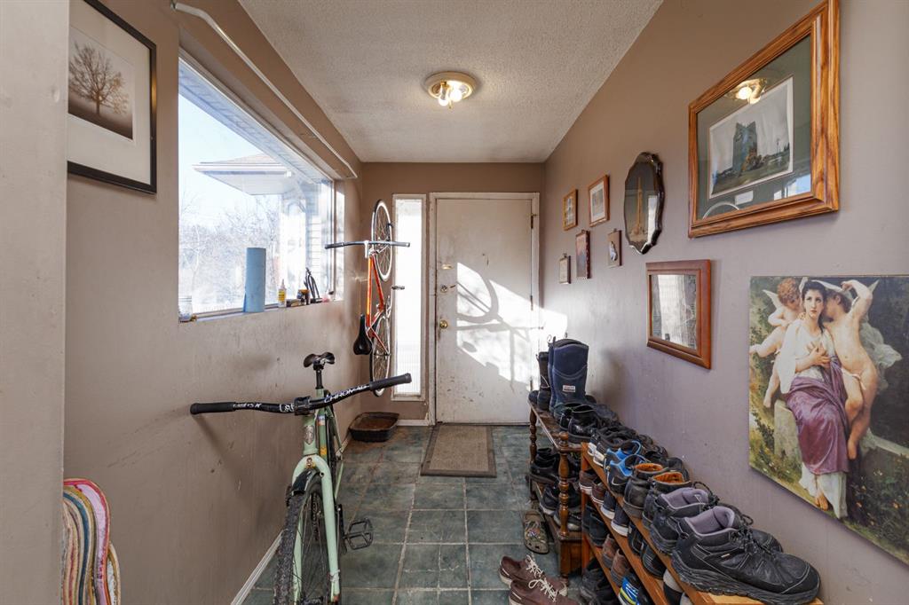 2824 Parkdale Boulevard NW photo 5