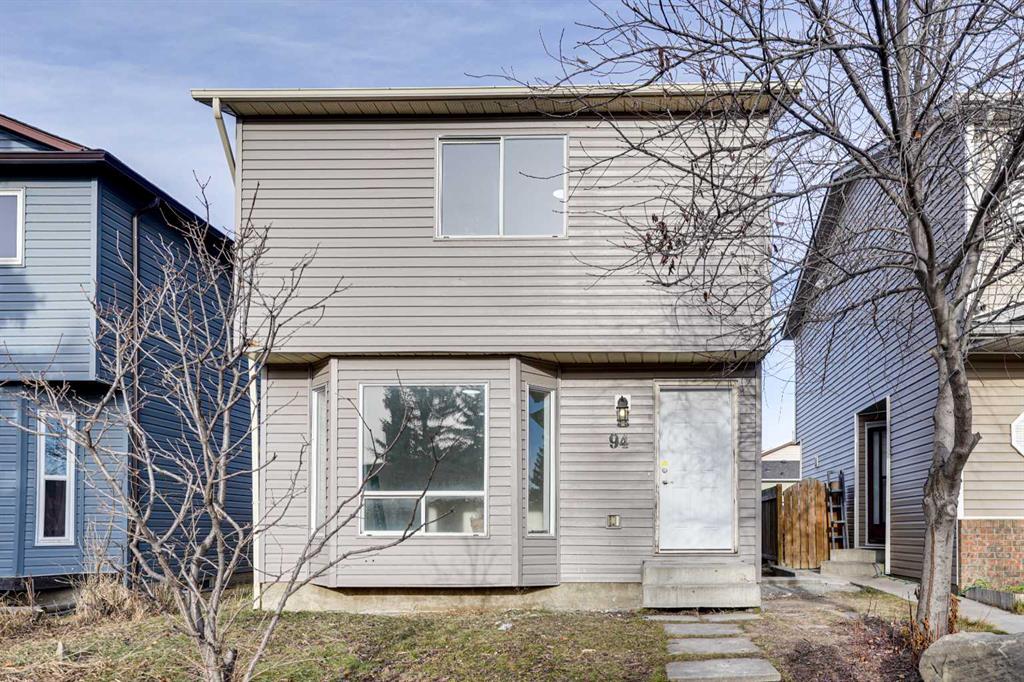 94 Martindale Boulevard NE photo 2