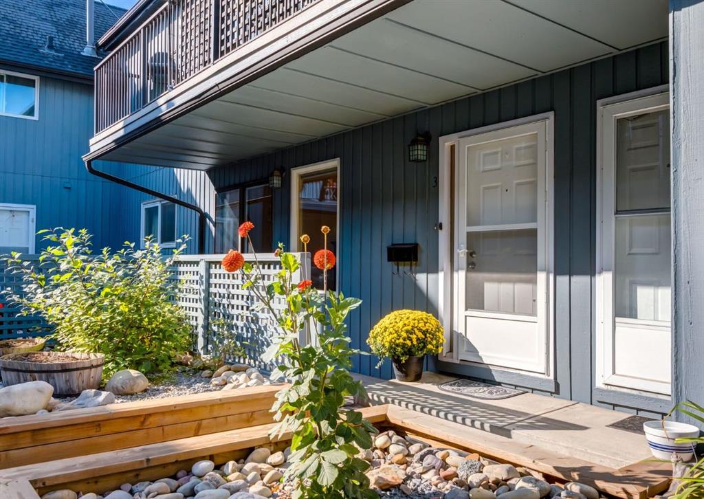 123 13 Avenue NE #3