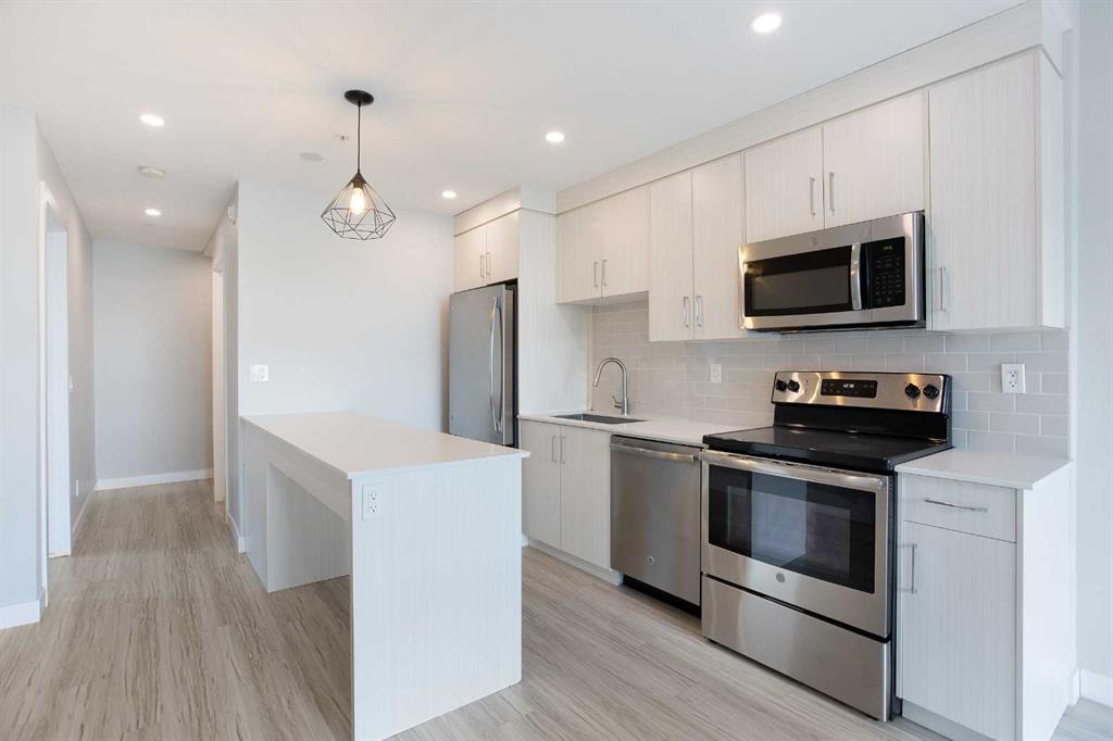1734 11 Avenue SW #103 photo 3