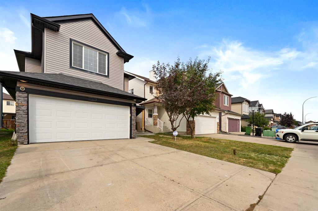81 Saddlecrest Green NE photo 2