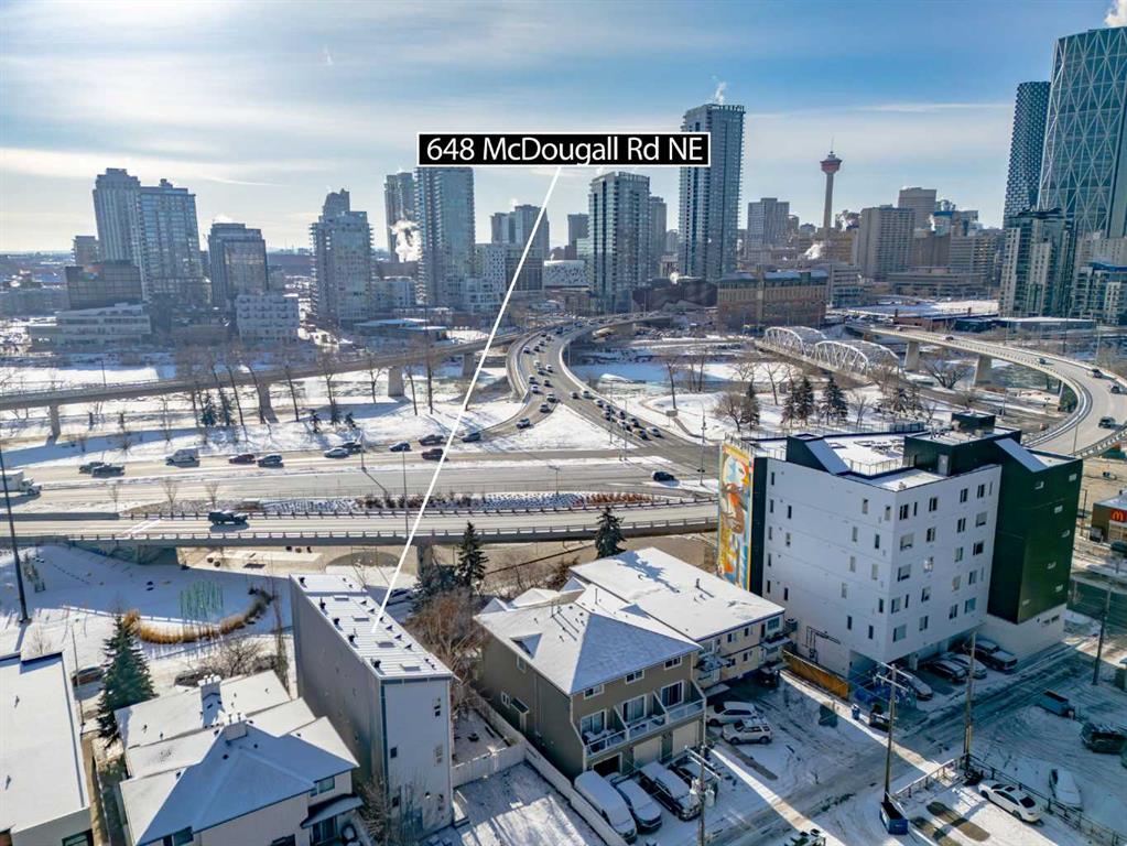648 Mcdougall Road NE photo 3