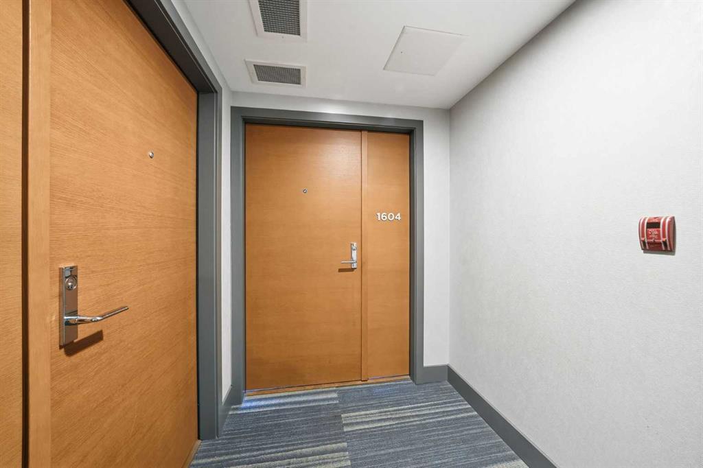 510 6 Avenue SE #1604 photo 2