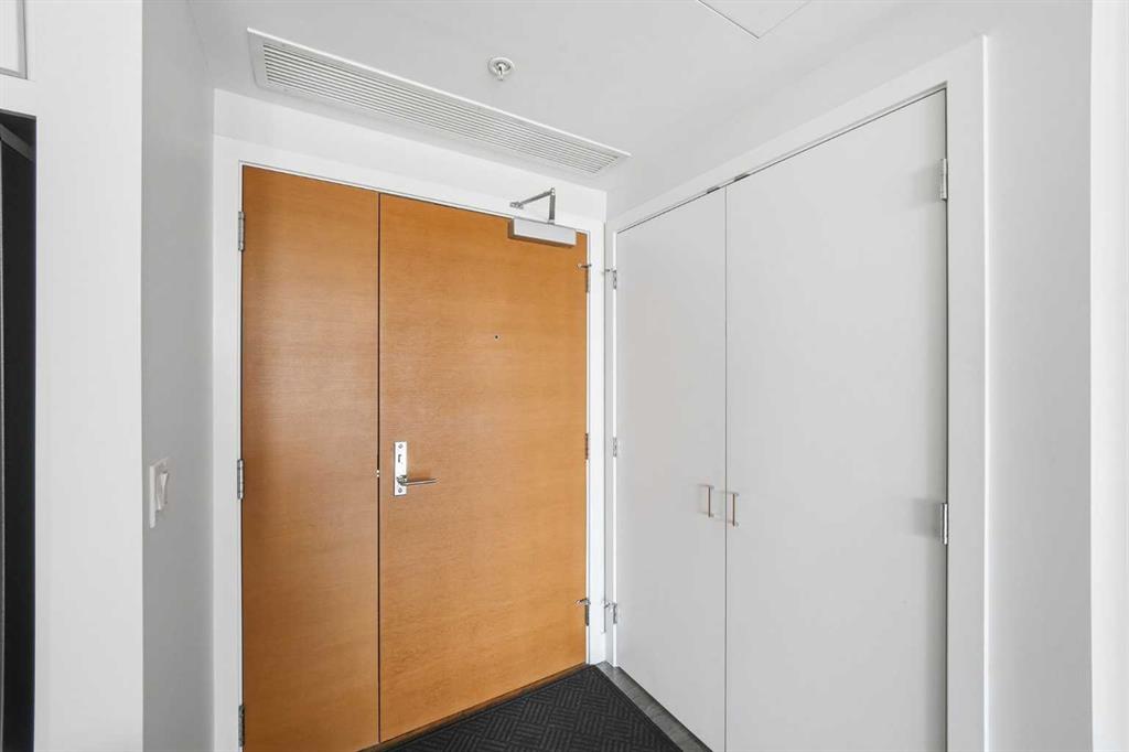 510 6 Avenue SE #1604 photo 3