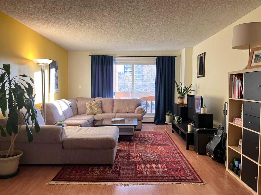 1033 15 Avenue SW #305 photo 3