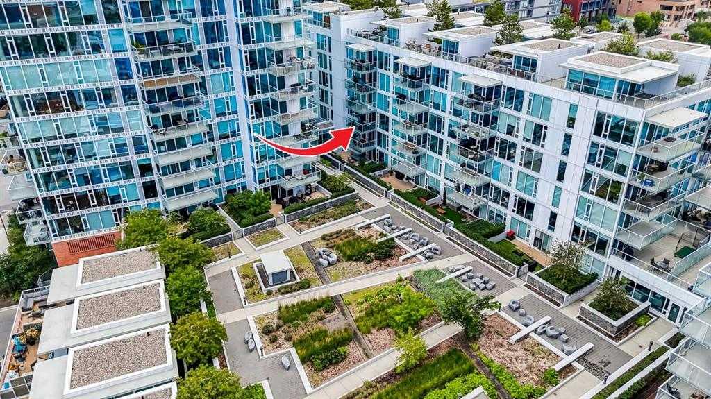 560 6 Avenue SE #410 photo 2