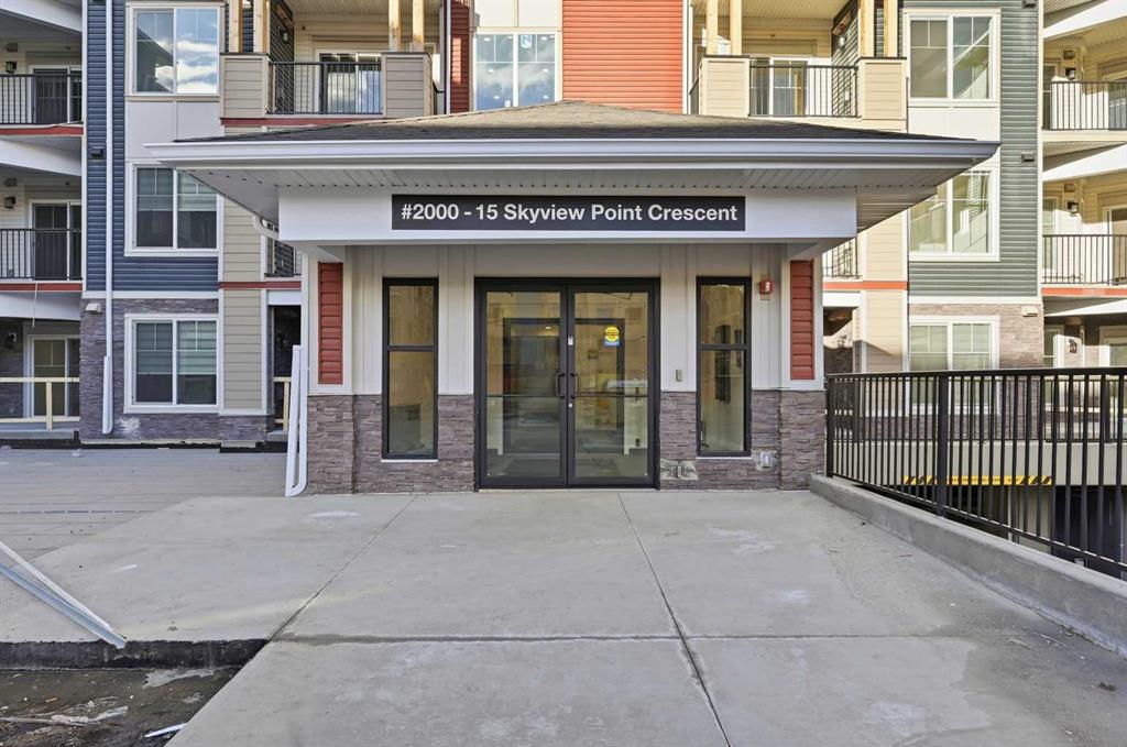 15 Skyview Point Crescent NE #2314 photo 3