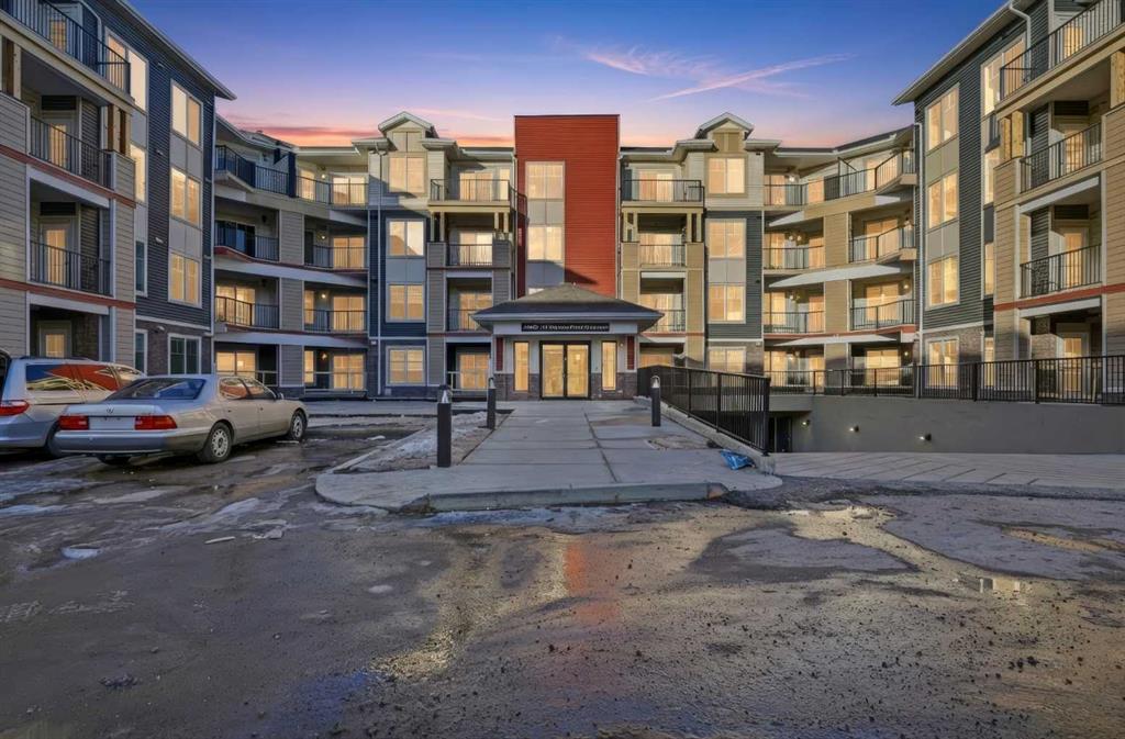 15 Skyview Point Crescent NE #2215 photo 3